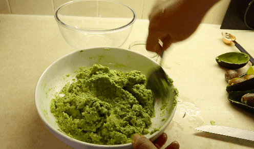 How To Make Avocado Dip For Chips